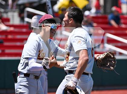 Thumbnail 1 in Valley vs. St. Pius X (NMAA 4A Semifinal) photogallery.