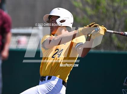 Thumbnail 2 in Valley vs. St. Pius X (NMAA 4A Semifinal) photogallery.