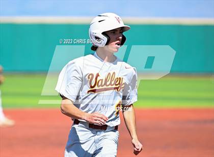 Thumbnail 2 in Valley vs. St. Pius X (NMAA 4A Semifinal) photogallery.