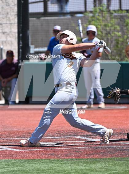 Thumbnail 2 in Valley vs. St. Pius X (NMAA 4A Semifinal) photogallery.
