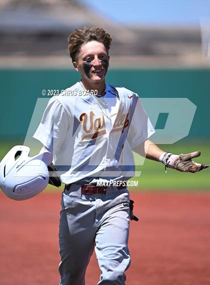 Thumbnail 2 in Valley vs. St. Pius X (NMAA 4A Semifinal) photogallery.