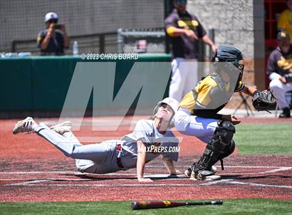 Thumbnail 1 in Valley vs. St. Pius X (NMAA 4A Semifinal) photogallery.