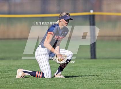 Thumbnail 3 in Legend @ Douglas County (CHSAA 5A Championship Semifinal) photogallery.