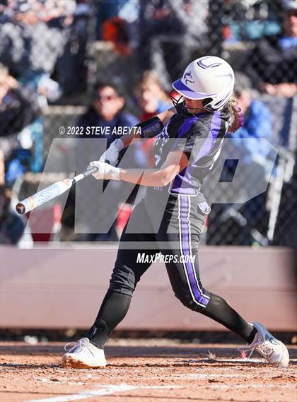 Thumbnail 3 in Legend @ Douglas County (CHSAA 5A Championship Semifinal) photogallery.