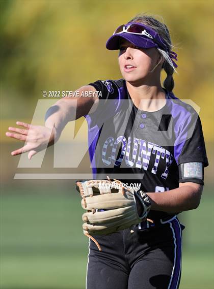 Thumbnail 2 in Legend @ Douglas County (CHSAA 5A Championship Semifinal) photogallery.