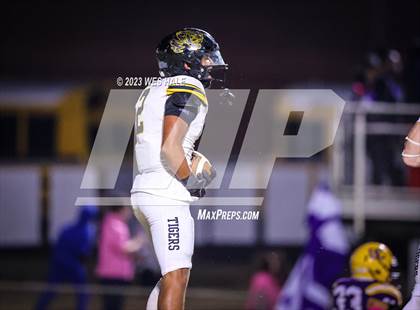 Thumbnail 3 in Hernando @ DeSoto Central photogallery.