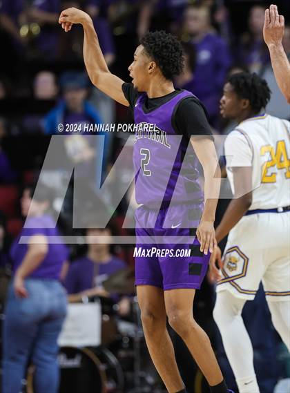 Thumbnail 1 in Omaha Central vs. Omaha North (NSAA Class A Quarterfinal) photogallery.