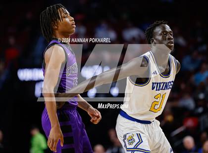Thumbnail 3 in Omaha Central vs. Omaha North (NSAA Class A Quarterfinal) photogallery.