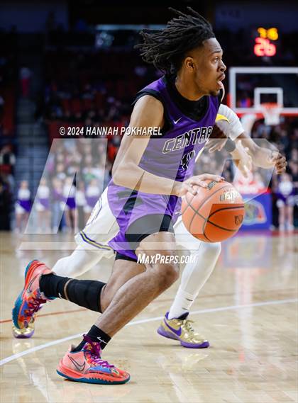Thumbnail 1 in Omaha Central vs. Omaha North (NSAA Class A Quarterfinal) photogallery.