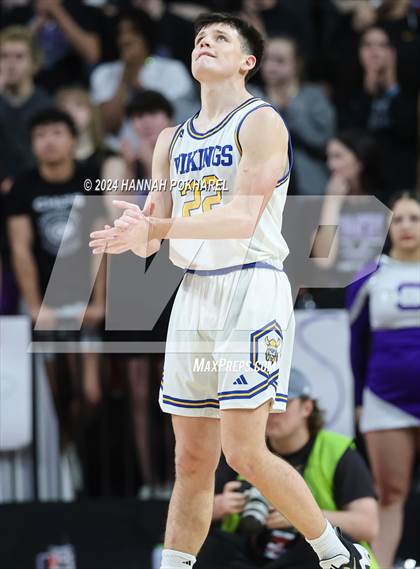 Thumbnail 1 in Omaha Central vs. Omaha North (NSAA Class A Quarterfinal) photogallery.
