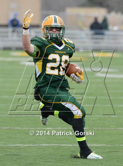 Thumbnail 1 in New Trier @ Stevenson (IHSA Class 8A Quarterfinal) photogallery.