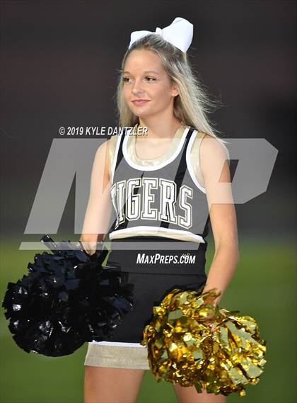 Thumbnail 2 in Lindsay @ Whitewright photogallery.