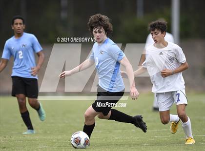 Thumbnail 3 in Panther Creek @ Broughton photogallery.