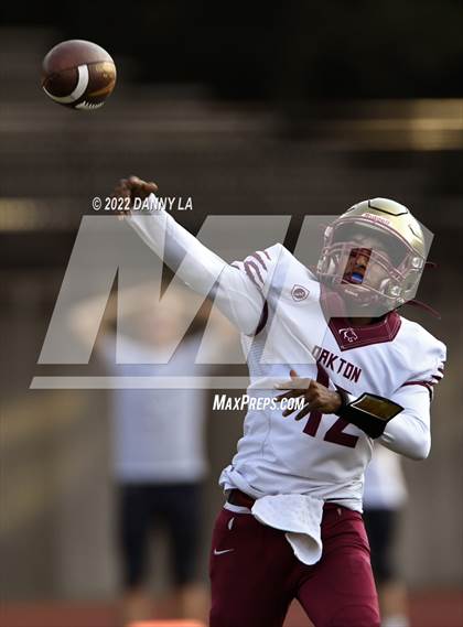 Thumbnail 3 in FR: Oakton @ Yorktown photogallery.