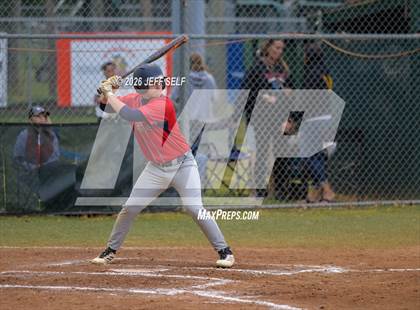 Thumbnail 3 in Grassfield @ Great Bridge photogallery.