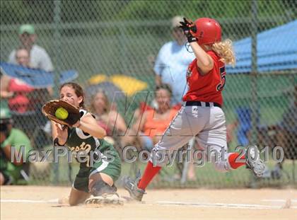 Thumbnail 1 in Crest vs East Rowan (NCHSAA 3A Consolation Final) photogallery.