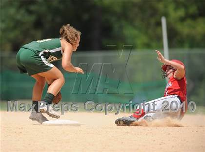 Thumbnail 2 in Crest vs East Rowan (NCHSAA 3A Consolation Final) photogallery.