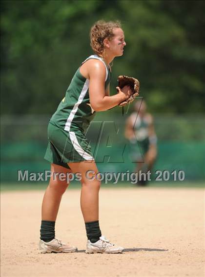 Thumbnail 1 in Crest vs East Rowan (NCHSAA 3A Consolation Final) photogallery.