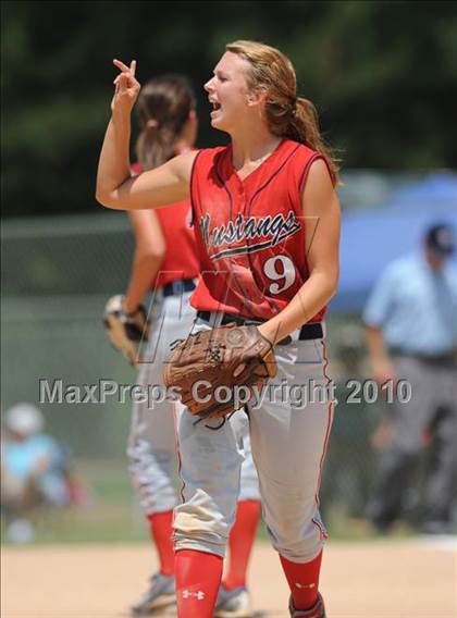 Thumbnail 1 in Crest vs East Rowan (NCHSAA 3A Consolation Final) photogallery.