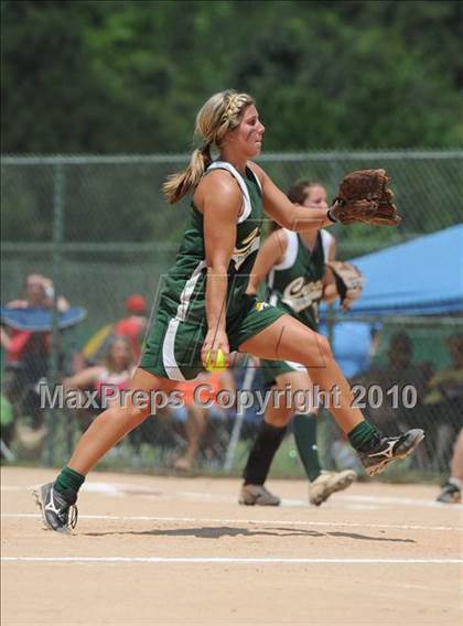 Thumbnail 3 in Crest vs East Rowan (NCHSAA 3A Consolation Final) photogallery.