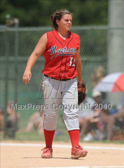 Thumbnail 3 in Crest vs East Rowan (NCHSAA 3A Consolation Final) photogallery.
