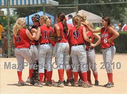 Thumbnail 2 in Crest vs East Rowan (NCHSAA 3A Consolation Final) photogallery.