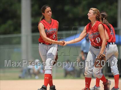 Thumbnail 3 in Crest vs East Rowan (NCHSAA 3A Consolation Final) photogallery.