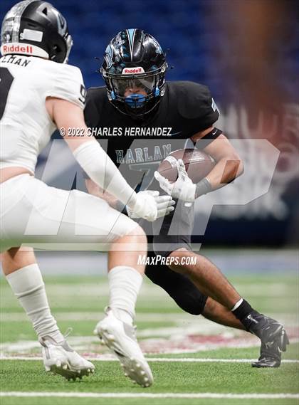 Thumbnail 2 in Vandegrift vs. Harlan (UIL 6A Division II Regional Semifinal) photogallery.