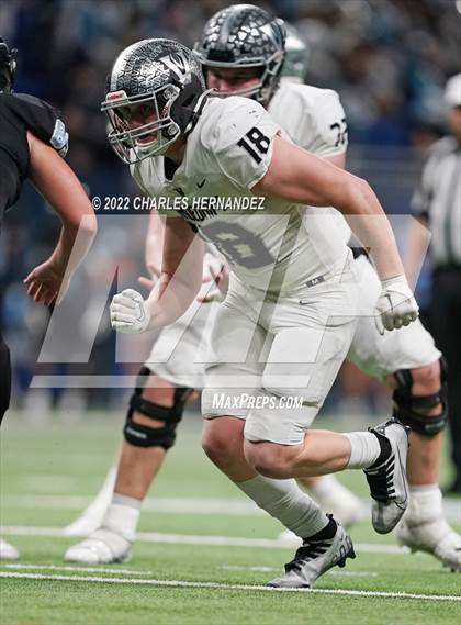 Thumbnail 2 in Vandegrift vs. Harlan (UIL 6A Division II Regional Semifinal) photogallery.