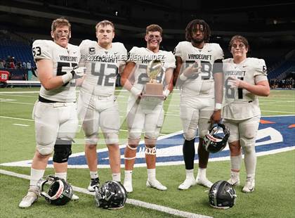 Thumbnail 1 in Vandegrift vs. Harlan (UIL 6A Division II Regional Semifinal) photogallery.
