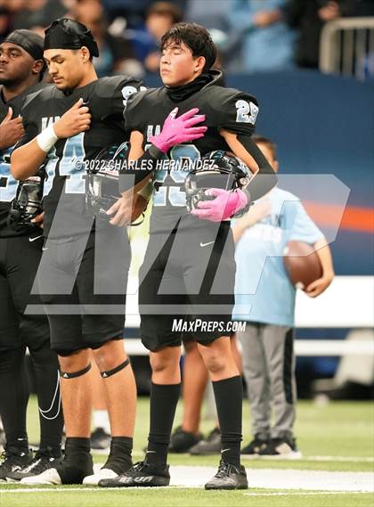 Thumbnail 2 in Vandegrift vs. Harlan (UIL 6A Division II Regional Semifinal) photogallery.