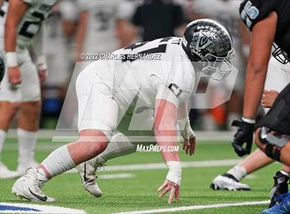 Thumbnail 2 in Vandegrift vs. Harlan (UIL 6A Division II Regional Semifinal) photogallery.