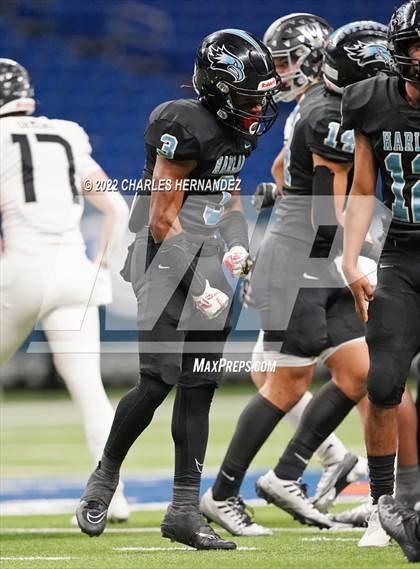 Thumbnail 2 in Vandegrift vs. Harlan (UIL 6A Division II Regional Semifinal) photogallery.
