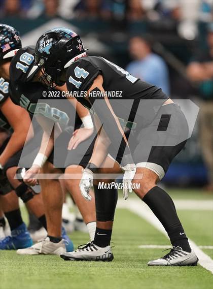 Thumbnail 3 in Vandegrift vs. Harlan (UIL 6A Division II Regional Semifinal) photogallery.