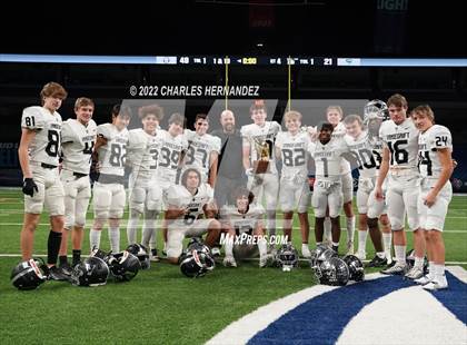 Thumbnail 2 in Vandegrift vs. Harlan (UIL 6A Division II Regional Semifinal) photogallery.