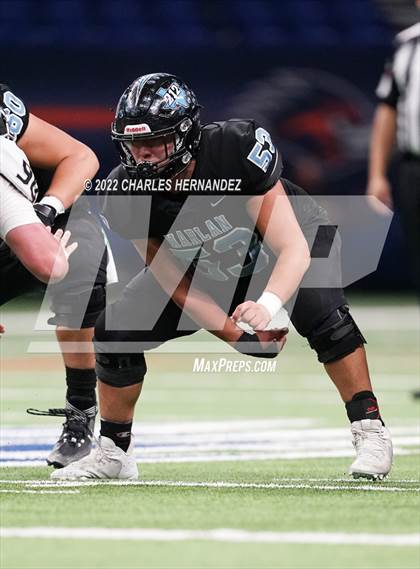 Thumbnail 2 in Vandegrift vs. Harlan (UIL 6A Division II Regional Semifinal) photogallery.