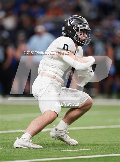 Thumbnail 3 in Vandegrift vs. Harlan (UIL 6A Division II Regional Semifinal) photogallery.