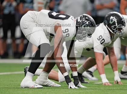 Thumbnail 3 in Vandegrift vs. Harlan (UIL 6A Division II Regional Semifinal) photogallery.
