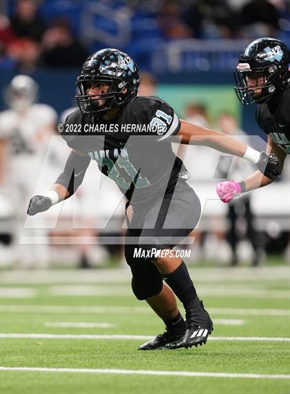 Thumbnail 2 in Vandegrift vs. Harlan (UIL 6A Division II Regional Semifinal) photogallery.