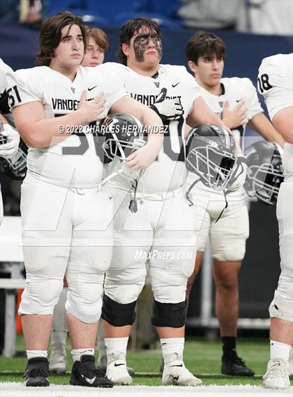 Thumbnail 2 in Vandegrift vs. Harlan (UIL 6A Division II Regional Semifinal) photogallery.