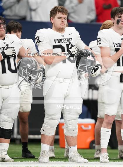 Thumbnail 3 in Vandegrift vs. Harlan (UIL 6A Division II Regional Semifinal) photogallery.