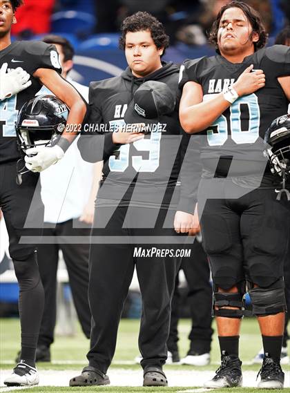 Thumbnail 2 in Vandegrift vs. Harlan (UIL 6A Division II Regional Semifinal) photogallery.