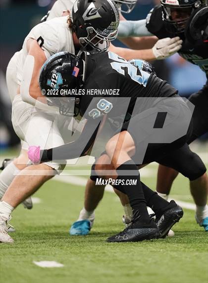 Thumbnail 1 in Vandegrift vs. Harlan (UIL 6A Division II Regional Semifinal) photogallery.
