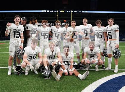 Thumbnail 1 in Vandegrift vs. Harlan (UIL 6A Division II Regional Semifinal) photogallery.