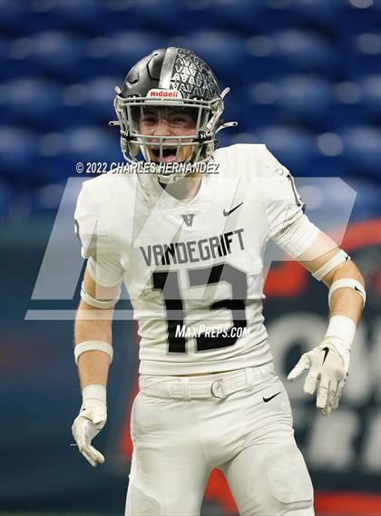 Thumbnail 3 in Vandegrift vs. Harlan (UIL 6A Division II Regional Semifinal) photogallery.