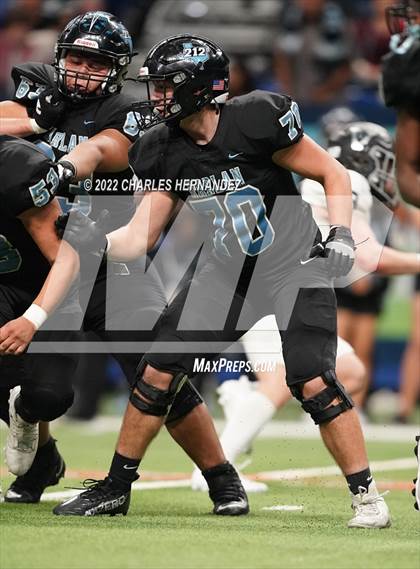 Thumbnail 3 in Vandegrift vs. Harlan (UIL 6A Division II Regional Semifinal) photogallery.