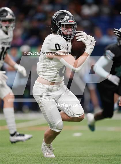 Thumbnail 1 in Vandegrift vs. Harlan (UIL 6A Division II Regional Semifinal) photogallery.