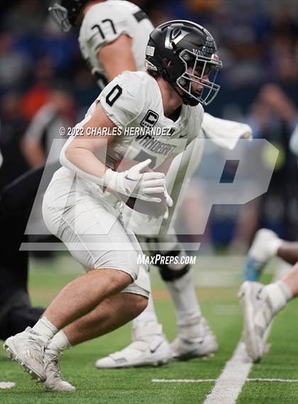 Thumbnail 3 in Vandegrift vs. Harlan (UIL 6A Division II Regional Semifinal) photogallery.