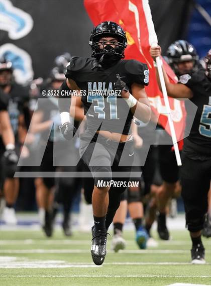 Thumbnail 1 in Vandegrift vs. Harlan (UIL 6A Division II Regional Semifinal) photogallery.