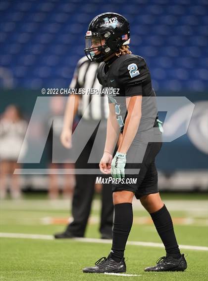 Thumbnail 3 in Vandegrift vs. Harlan (UIL 6A Division II Regional Semifinal) photogallery.